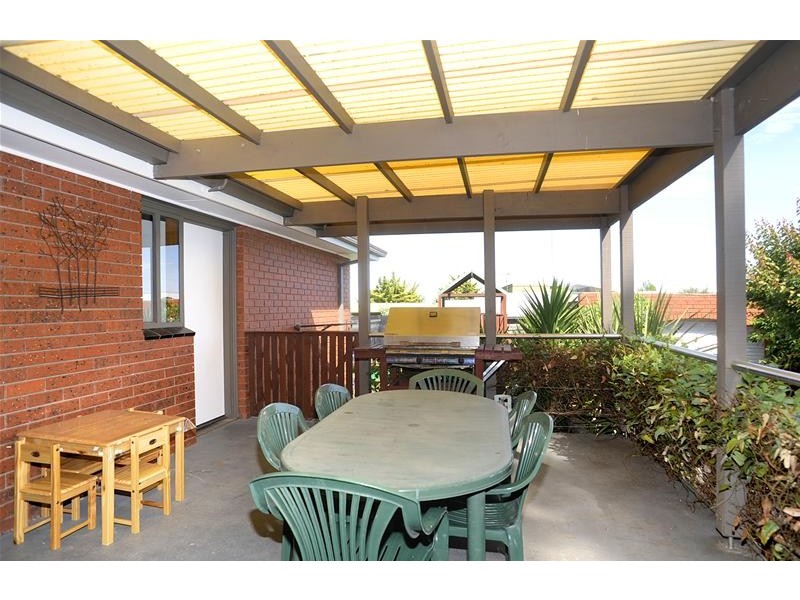 10 Kintyre Crescent, Leopold VIC 3224