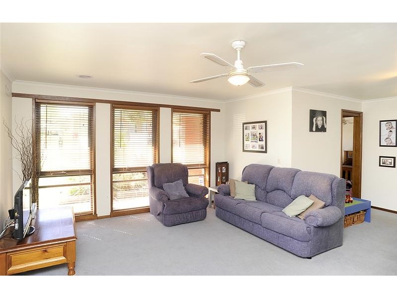 10 Kintyre Crescent, Leopold VIC 3224