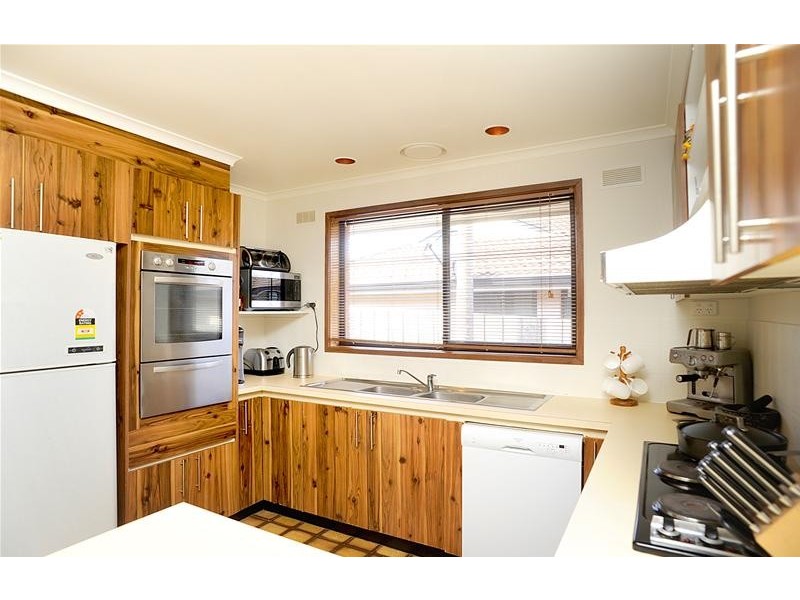 10 Kintyre Crescent, Leopold VIC 3224