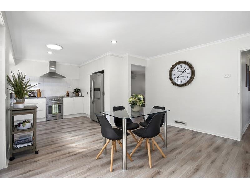 8 Sarah Court, Leopold VIC 3224