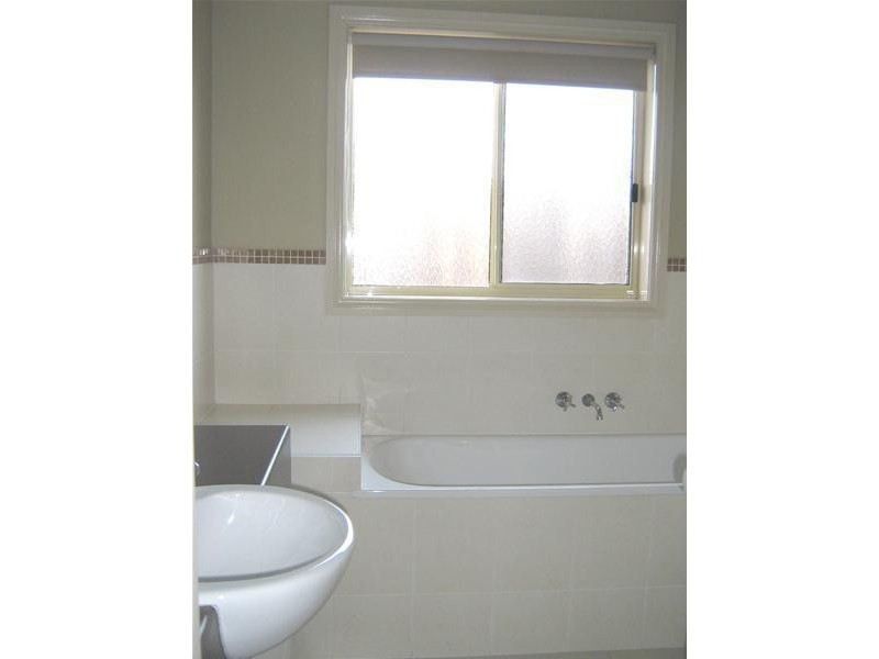 28 Bayfield Court, Newcomb VIC 3219