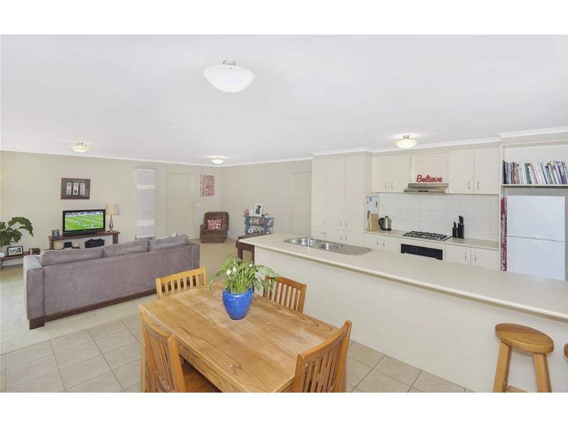 4 Myuna Street, Leopold VIC 3224