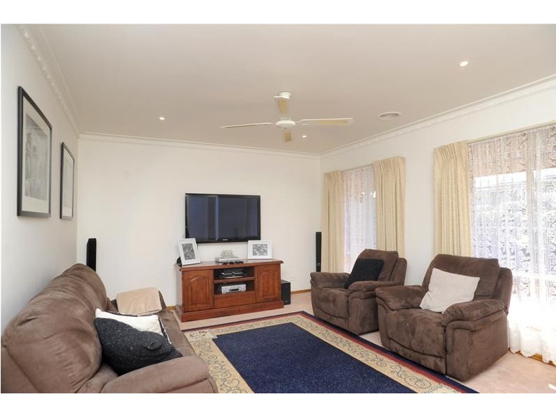 46 Heytesbury Drive, Leopold VIC 3224