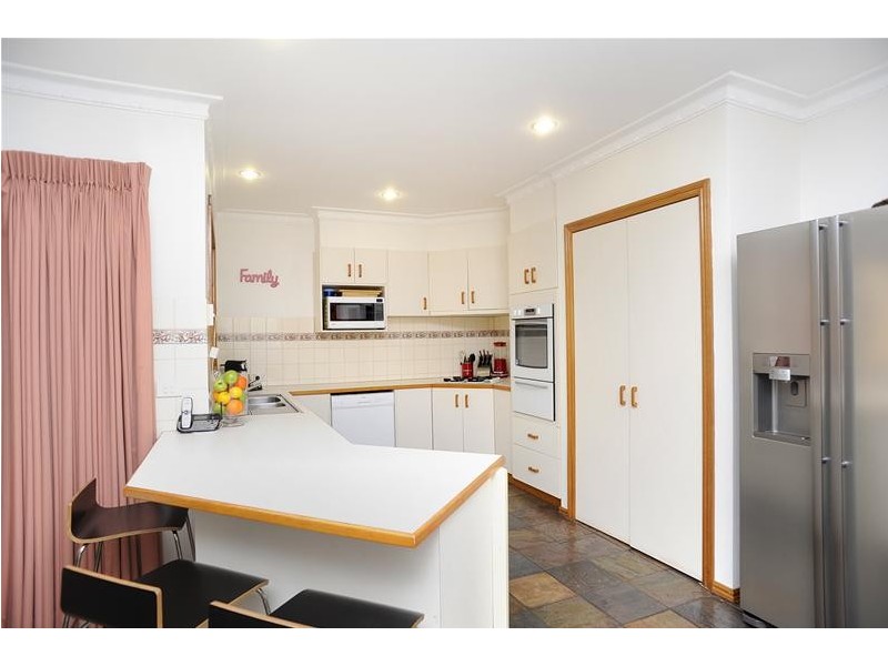 46 Heytesbury Drive, Leopold VIC 3224