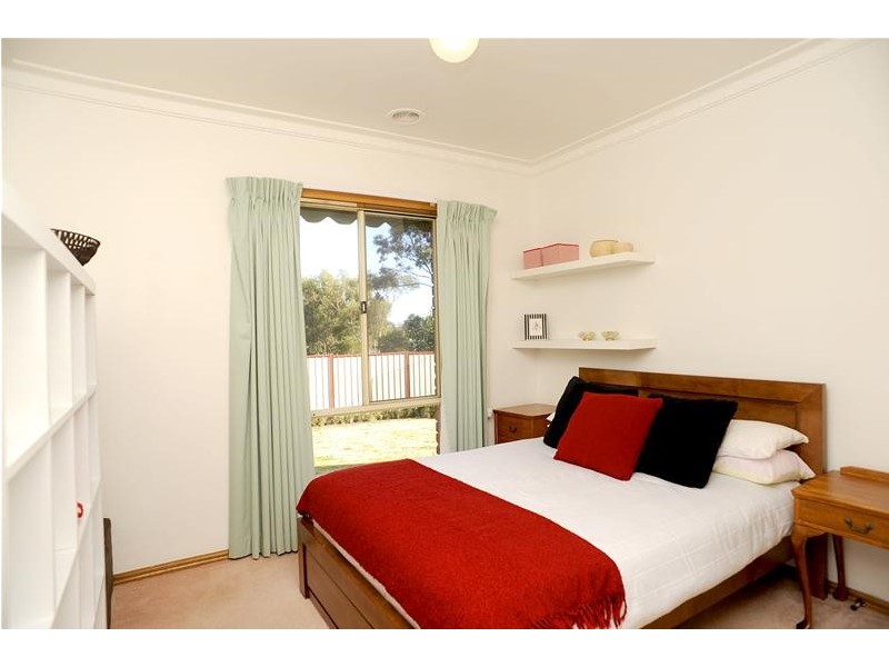 46 Heytesbury Drive, Leopold VIC 3224