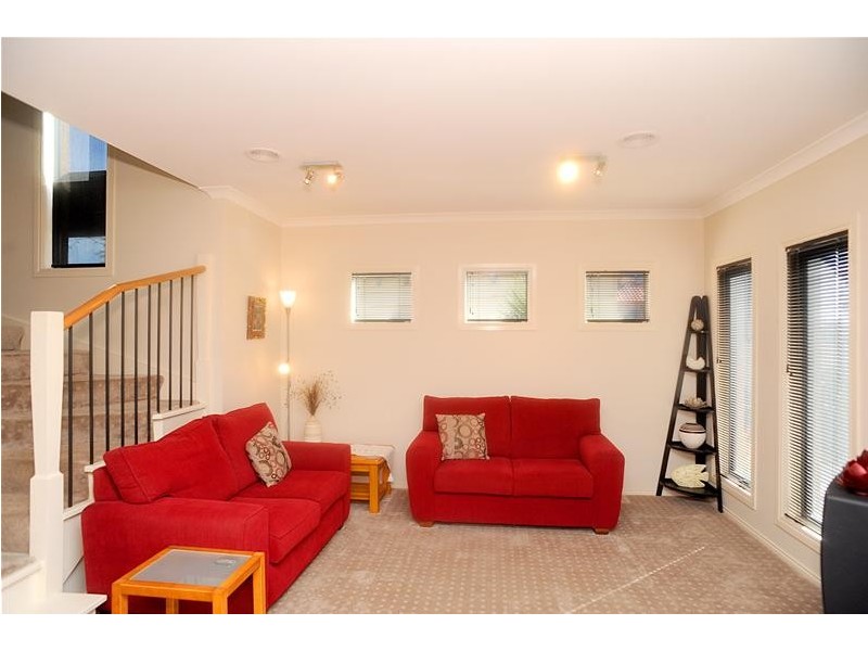 2/796 Bellarine Highway, Leopold VIC 3224