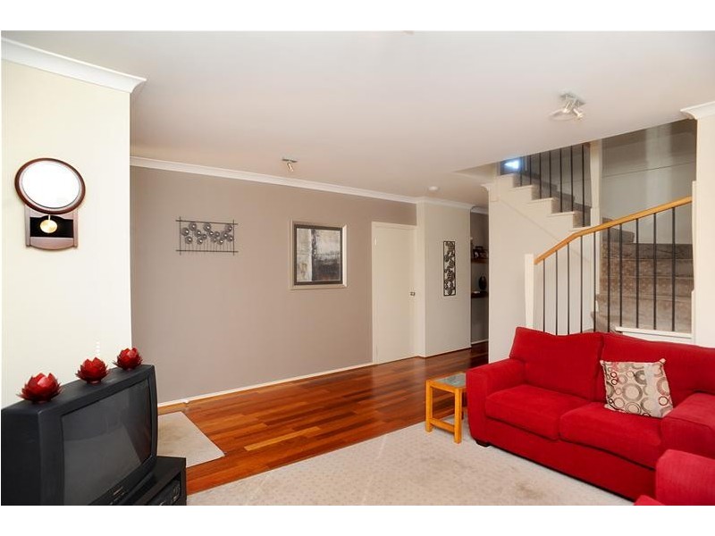 2/796 Bellarine Highway, Leopold VIC 3224