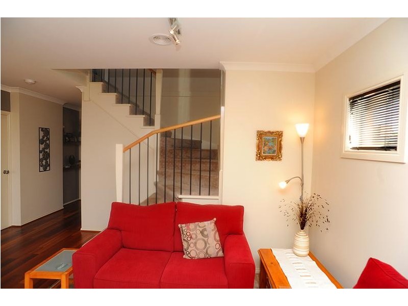 2/796 Bellarine Highway, Leopold VIC 3224