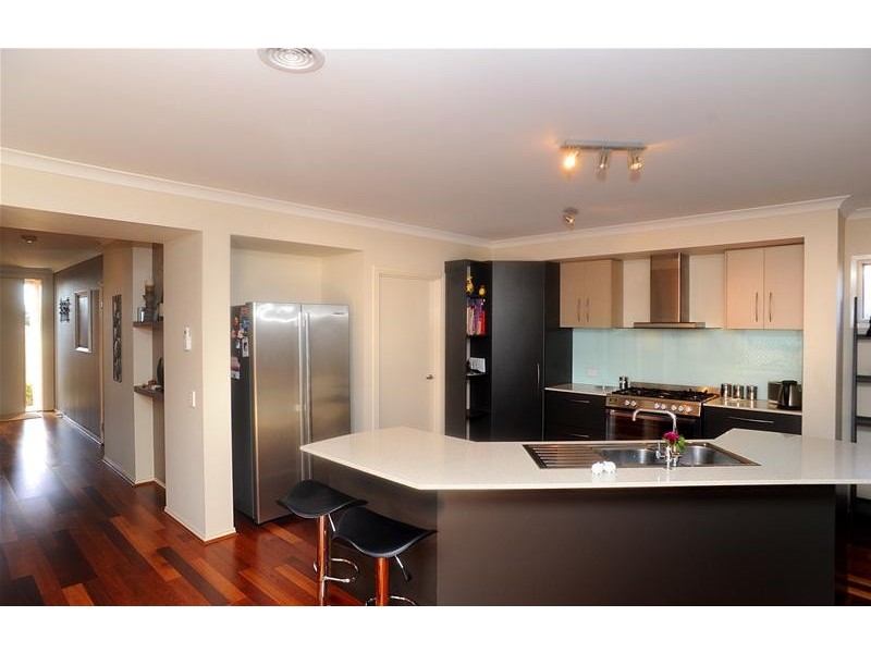 2/796 Bellarine Highway, Leopold VIC 3224