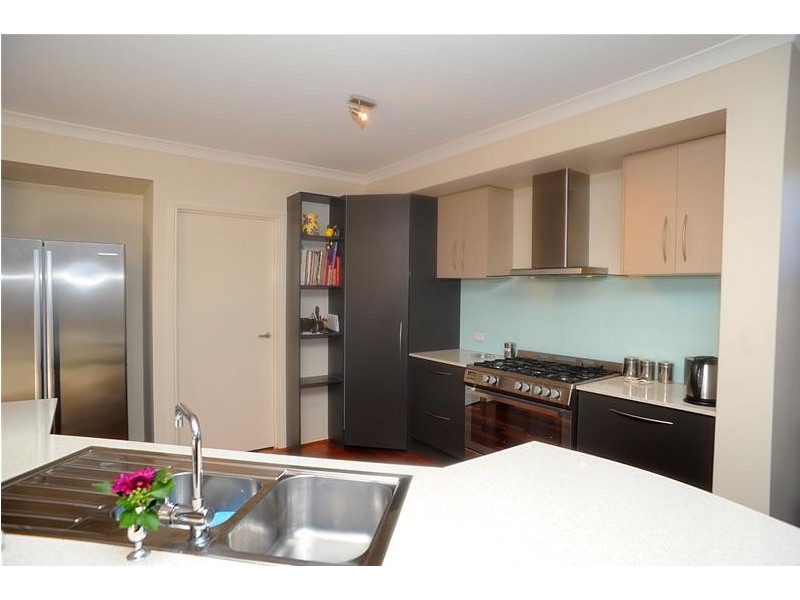 2/796 Bellarine Highway, Leopold VIC 3224