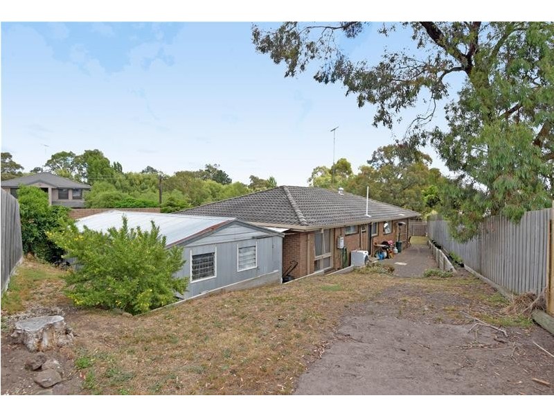 3 Dederang Avenue, Clifton Springs VIC 3222