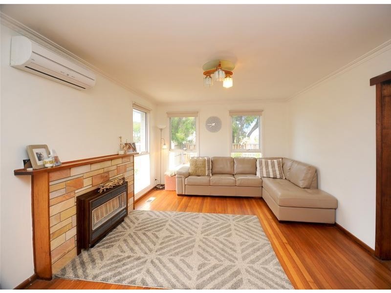 831 Bellarine Highway, Leopold VIC 3224