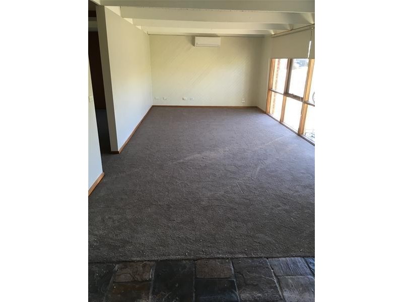 71 Burdoo Drive, Grovedale VIC 3216