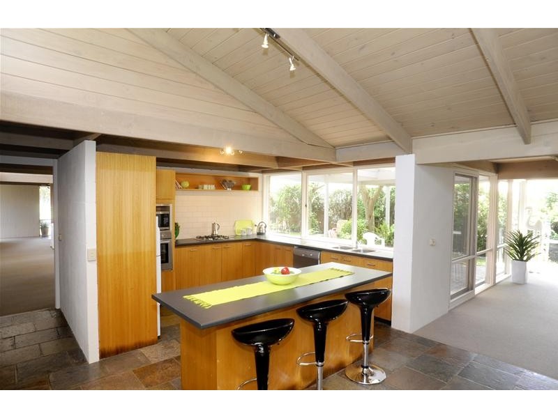 10 Curtis Court, Leopold VIC 3224