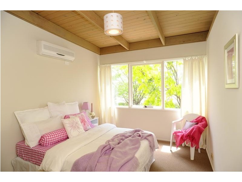 10 Curtis Court, Leopold VIC 3224