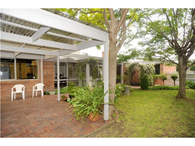 10 Curtis Court, Leopold VIC 3224