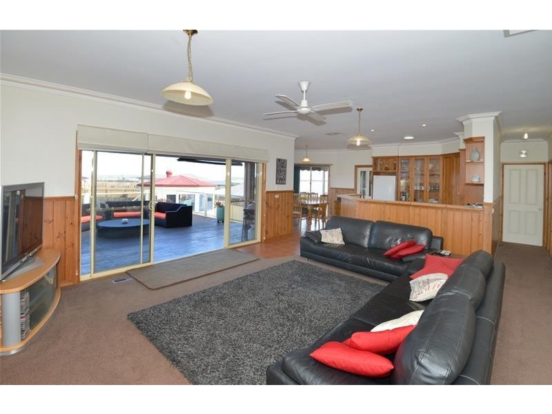 15 Townview Court, Leopold VIC 3224