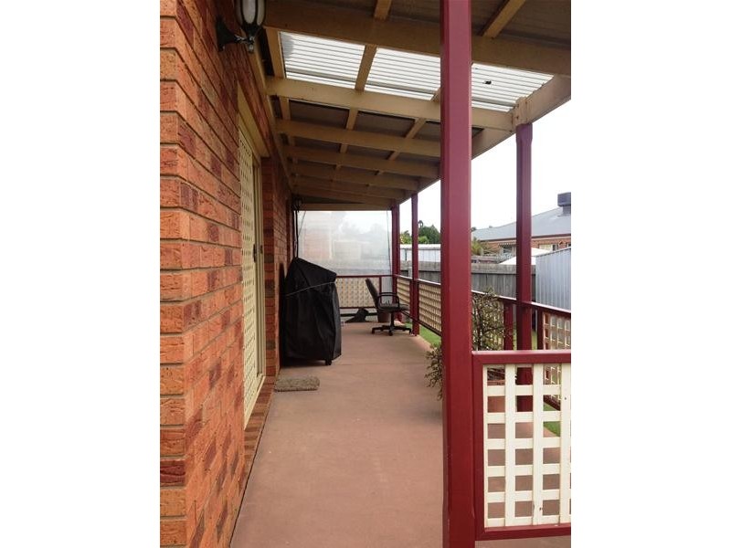 17 Vicarage Road, Leopold VIC 3224