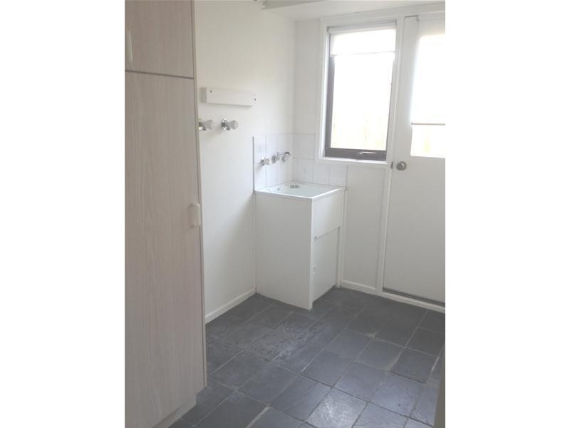 28 Burlington Crescent, Leopold VIC 3224