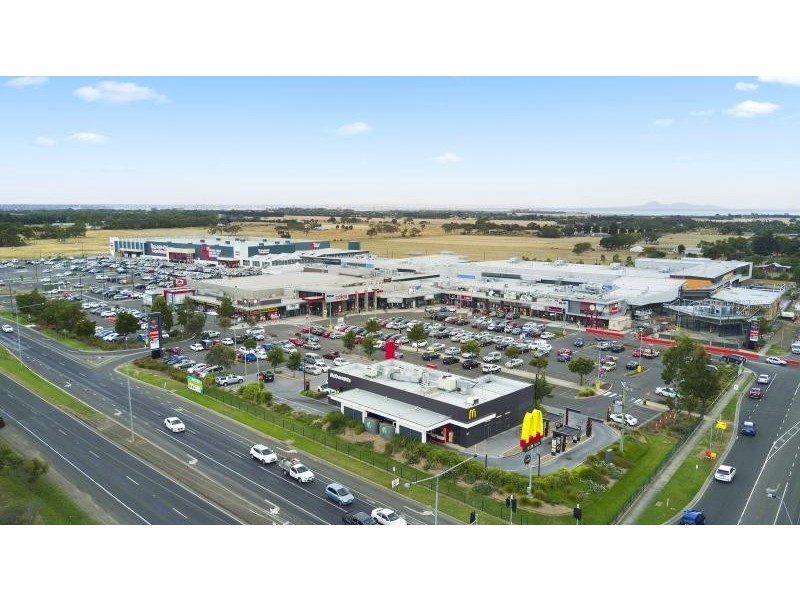 21B Lorikeet Court, Leopold VIC 3224