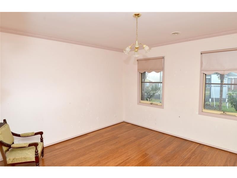 8 Kambalda Court, Leopold VIC 3224