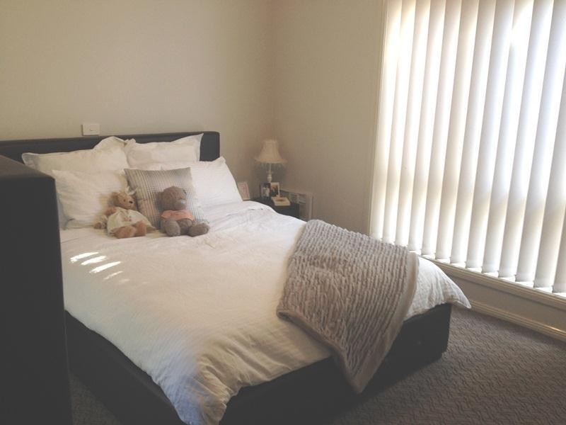 2/50 Wilsons Road, Newcomb VIC 3219