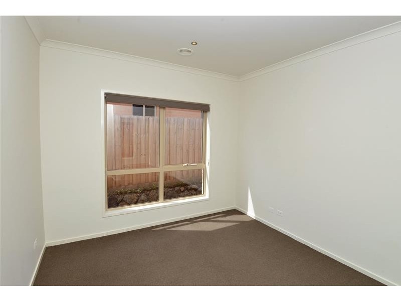 14 Pickworth Drive, Leopold VIC 3224