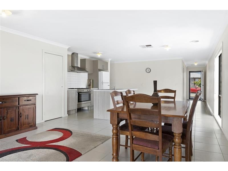 15 Everglade Street, Leopold VIC 3224