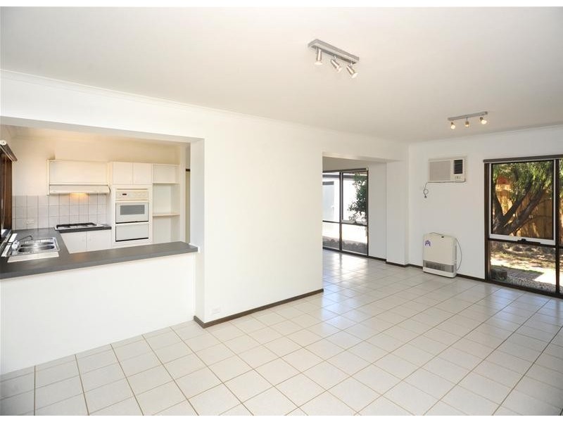 17 Viewbay Drive, Leopold VIC 3224