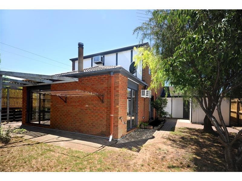 17 Viewbay Drive, Leopold VIC 3224