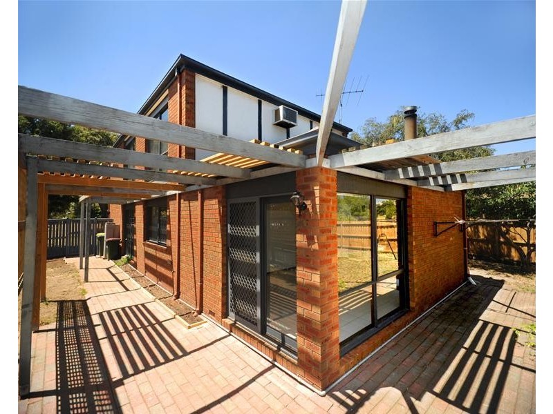 17 Viewbay Drive, Leopold VIC 3224