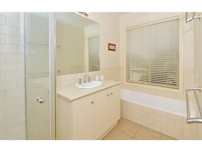 12 Heywood Court, Leopold VIC 3224