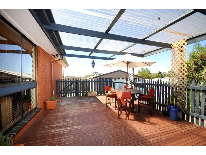 6 Heatherlea Court, Leopold VIC 3224