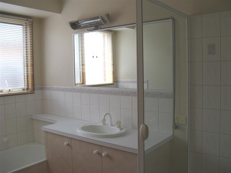 42 Ash Road, Leopold VIC 3224