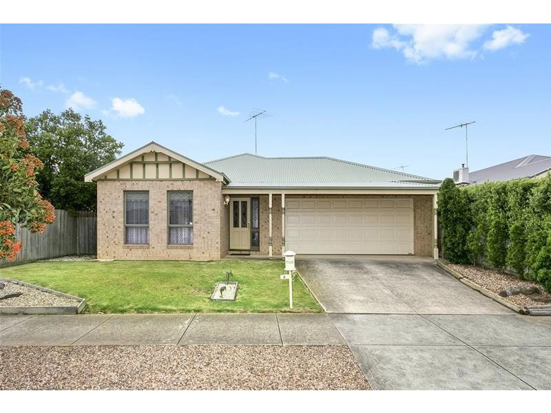 8 Moondara Court, Leopold VIC 3224