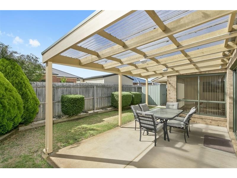 8 Moondara Court, Leopold VIC 3224