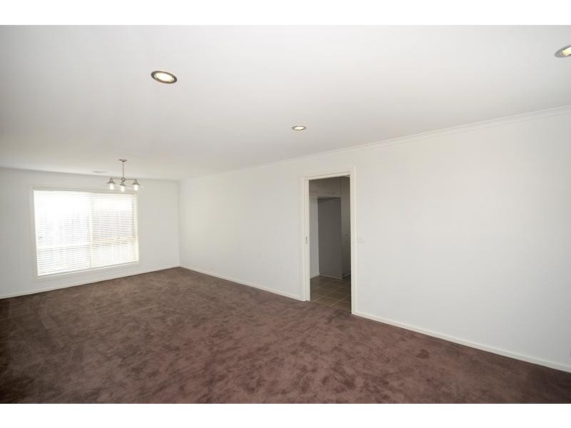 17 Allanvale Avenue, Leopold VIC 3224