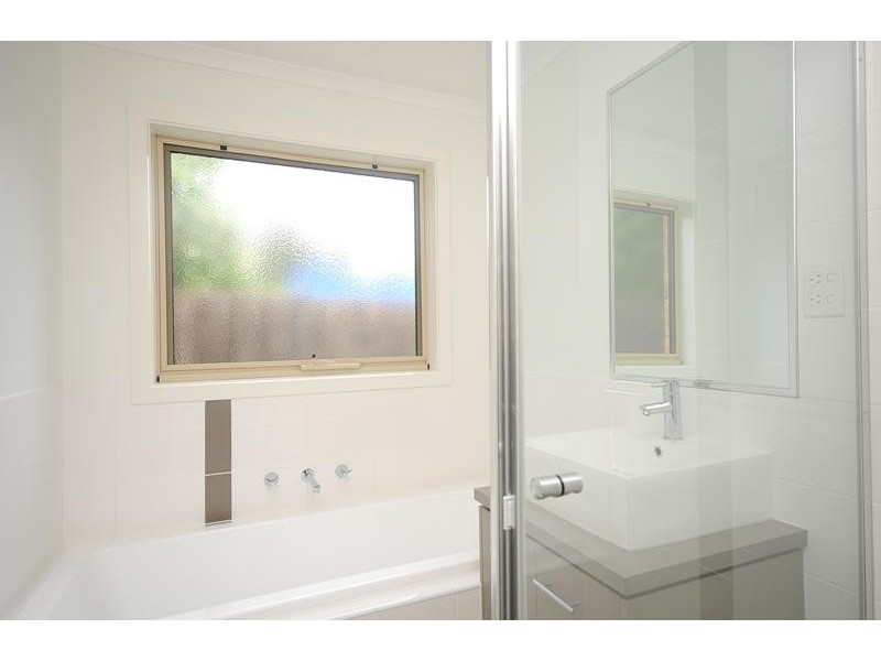 17 Allanvale Avenue, Leopold VIC 3224