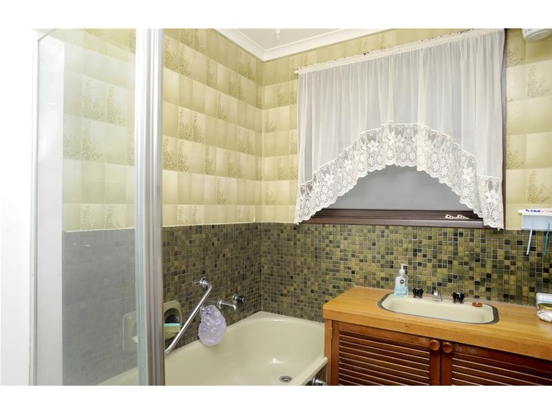 3 Coombe Court, Leopold VIC 3224