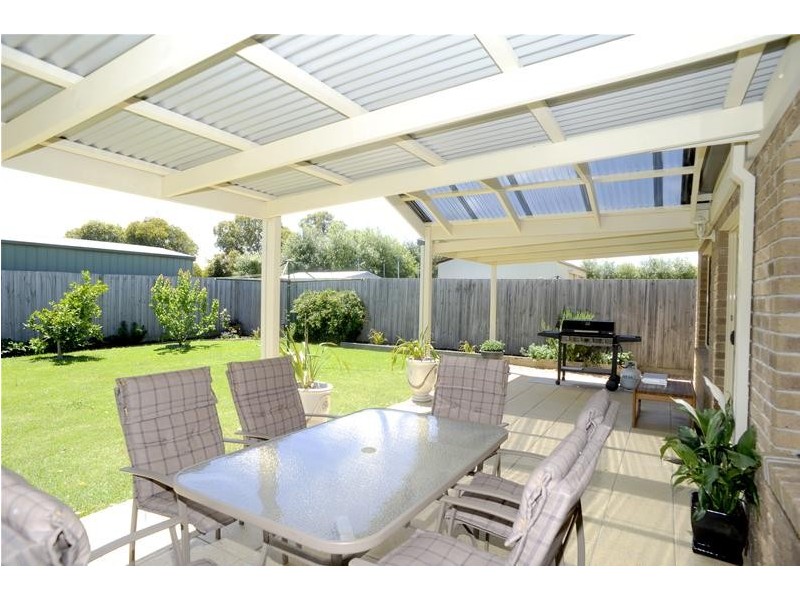 10 Green Acre Drive, Leopold VIC 3224