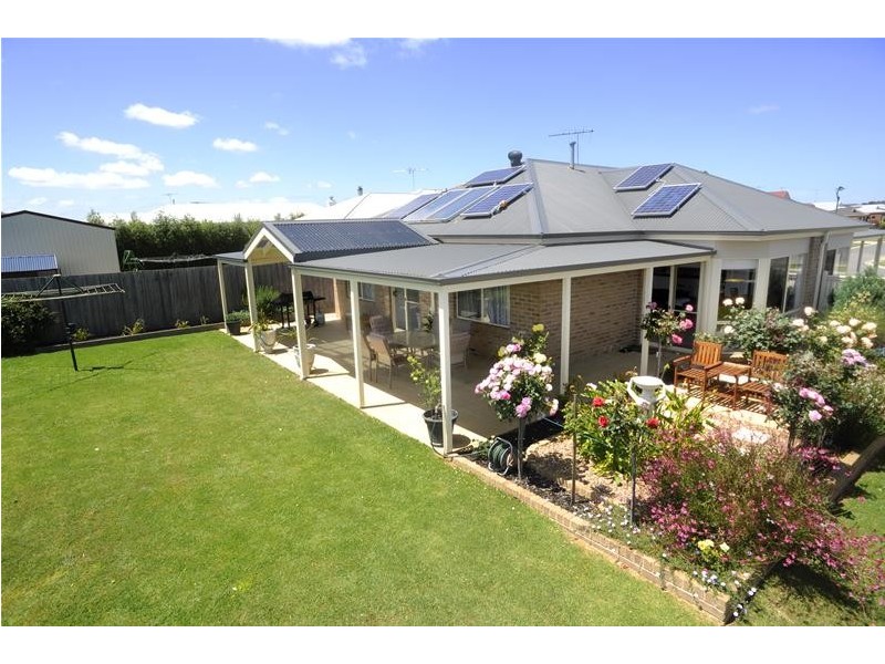 10 Green Acre Drive, Leopold VIC 3224