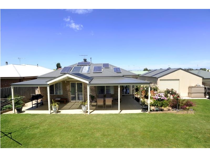 10 Green Acre Drive, Leopold VIC 3224
