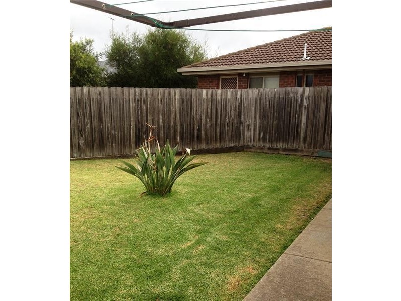 5,1 Fern Street, Newcomb VIC 3219