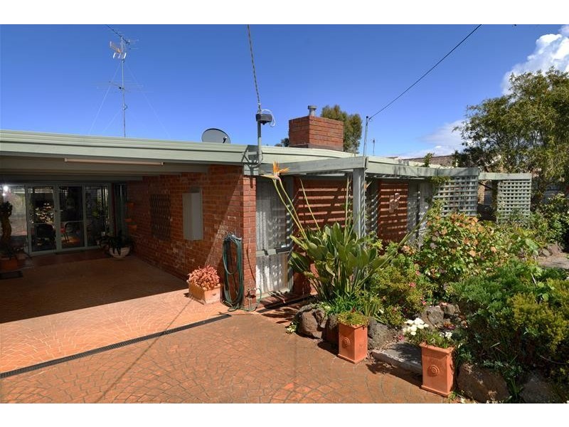 32 Endeavour Drive, Ocean Grove VIC 3226