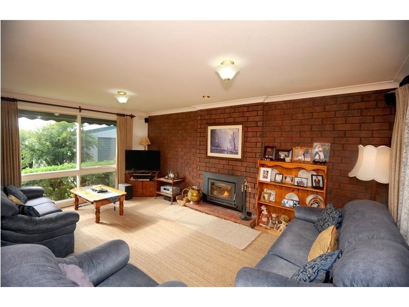 15 Carmichael Court, Leopold VIC 3224