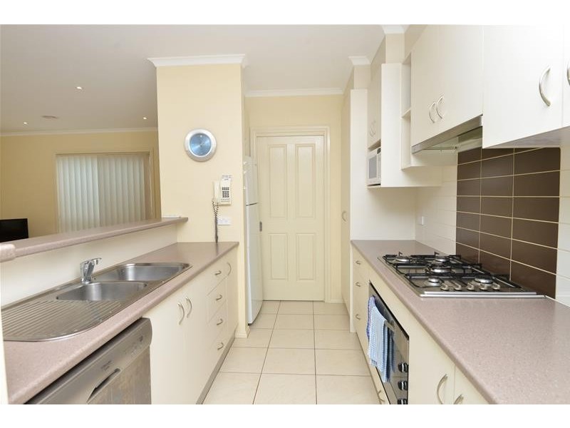 1/6 Christies Road, Leopold VIC 3224