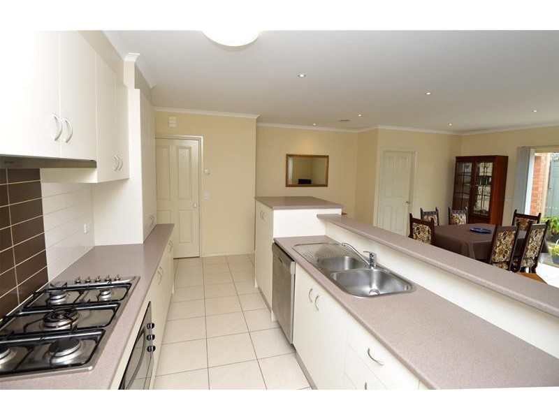 1/6 Christies Road, Leopold VIC 3224