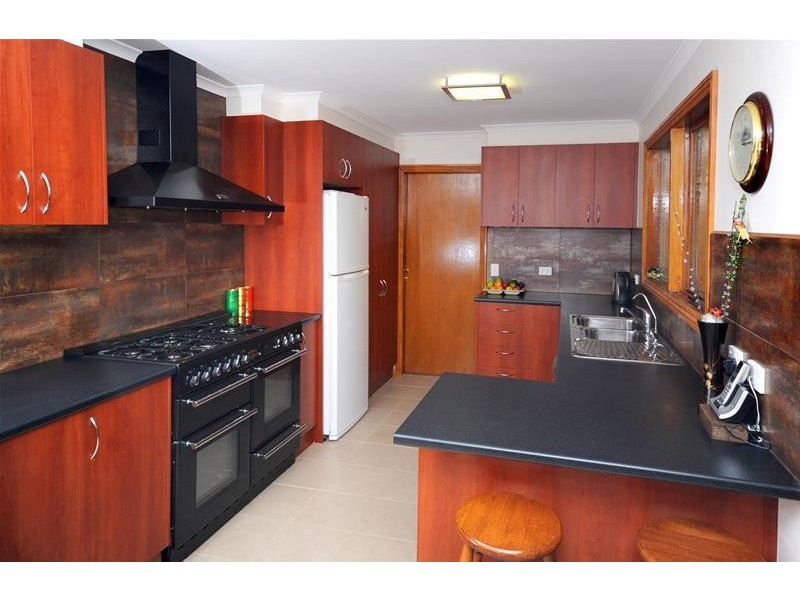 61 Allambie Street, Leopold VIC 3224