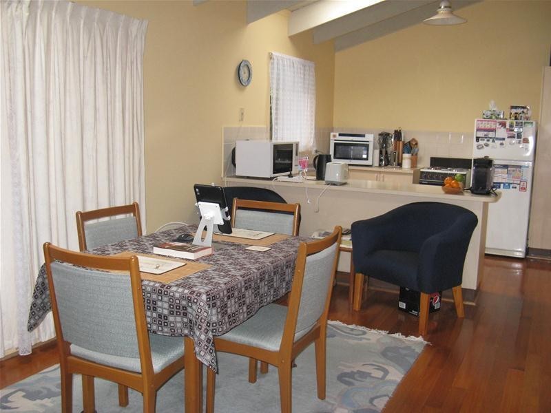 2/8 Highland Way, Leopold VIC 3224