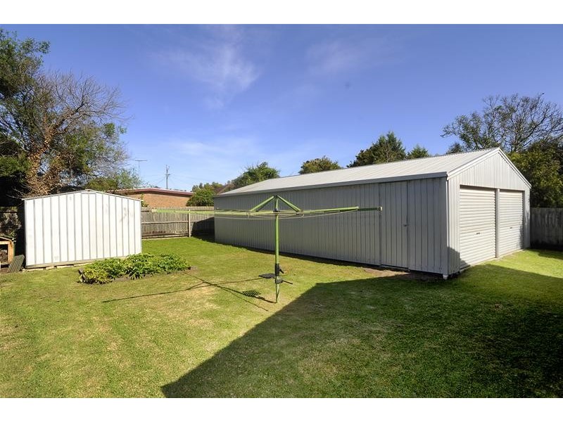 3 Cornthwaite Crescent, Leopold VIC 3224